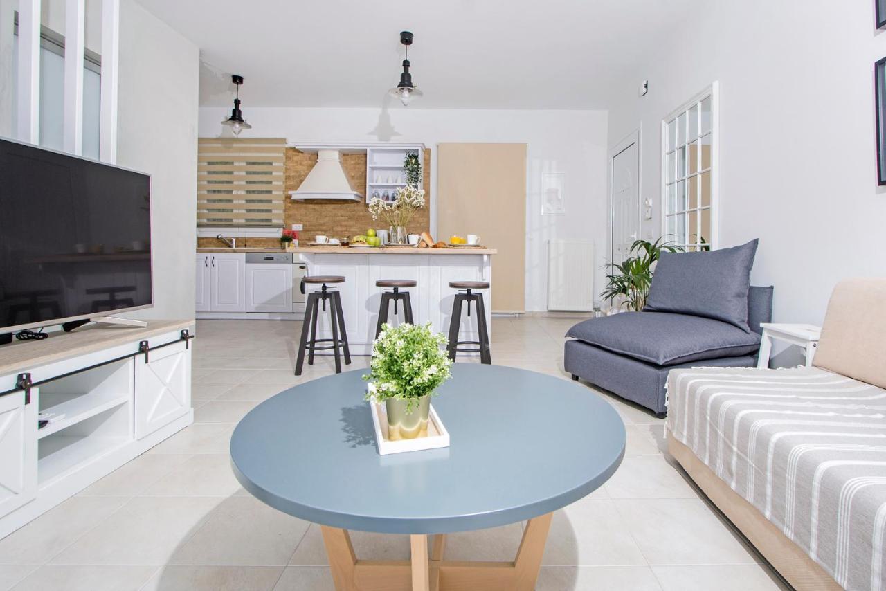 Domus Lux By Konnect